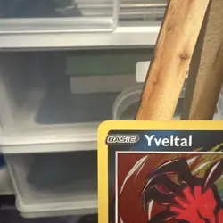 Pokemon TCG Shining Fates Yvetlal 046/072 Holo Amazing Rare Near Mint - Image 2