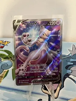 Mewtwo V SWSH229 - Sword & Shield Black Star Promo - Pokemon TCG Card English - Image 1