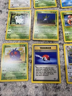 Pokemon Lot Of 28 - Jungle - Wotc With Pidgeot Holo And Scyther Holo - Image 4
