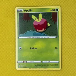 Applin 017/203 Common Evolving Skies 2021 Pokemon Card NM - Image 1
