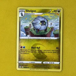 Shelgon 108/203 UnCommon Evolving Skies 2021 Pokemon Card NM - Image 1