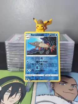 Pokemon TCG SWSH Vivid Voltage Set Card Rare Reverse Holo Barraskewda 042/185 - Image 1