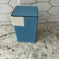 Ultra-Pro Stitched Grey 100 Card Deck Box, Pullout token drawer & Card Holder - Image 3