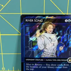 MTG River Song Surge Foil Showcase Near Mint English Doctor Who Unplayed TARDIS - Image 3