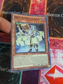 Yugioh Crowley, the Magistus of Grimoires GEIM-EN001 Super Rare 1st Edition NM - Image 2