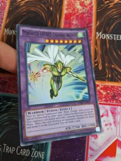 Yugioh Elemental Hero Divine Wind SDHS-EN043 Super Rare Unlimited Near Mint - Image 2