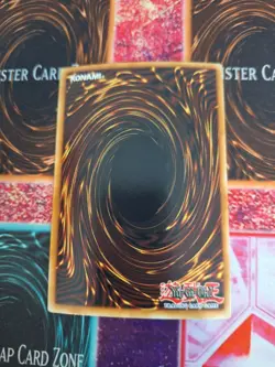 Yugioh Elemental Hero Divine Wind SDHS-EN043 Super Rare Unlimited Near Mint - Image 3