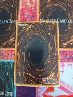 Yugioh Masked HERO Dark Law SDHS-EN044 Super Rare Unlimited Near Mint - Image 3