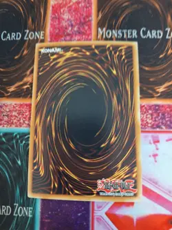 Yugioh Silent Magician LV8 YGLD-ENC04 Ultra Rare 1st Edition Near Mint - Image 3