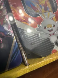 2022 Pokemon 2-Pack Legends of Galar Tins Zamazenta V/ Cinderace V Pokemon Cards 820650100543 - Image 5