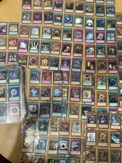 Vintage Yugioh Trading Card Lot Of 800+ Rare Hologram Dragon - Image 1