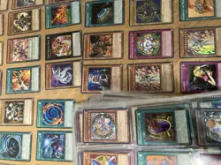Vintage Yugioh Trading Card Lot Of 800+ Rare Hologram Dragon - Image 4