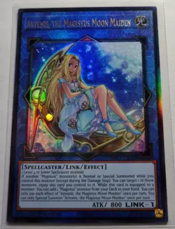 Yugioh! Artemis the Magistus Moon Maiden RA01-EN049 Prismatic Ultimate Rare 25th - Image 1