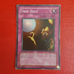 Yugioh Trap Hole LOB-E046 1st Edition - Image 1