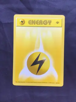 Pokemon Cards: Base Set 1st Edition Common: Lightning Energy 100/102 - Image 1