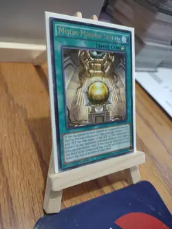 YuGiOh Card Moon Mirror Shield CROS-EN081 Rare 1st Ed Crossed Souls Collectable. - Image 3