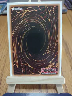 YuGiOh Card Moon Mirror Shield CROS-EN081 Rare 1st Ed Crossed Souls Collectable. - Image 5