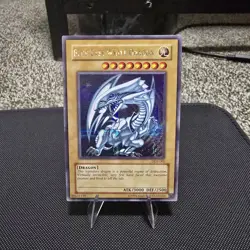 Blue-Eyes White Dragon (Dark Duel Stories) DDS-001 NM! - Image 1
