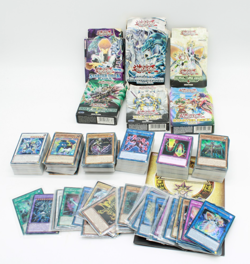 YuGiOh Karten Sammlung Deutsch Top Zustand, Holos, Super Rare Ultra Rare ca.700 - Image 1