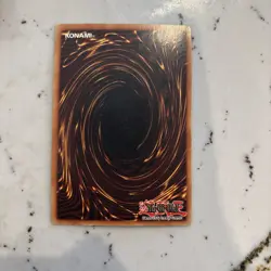 Yu-Gi-Oh! TCG Dark Magician Yugi SDY-006 Unlimited Ultra Rare - Image 2