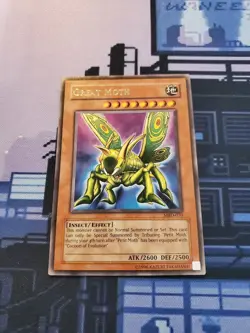 Yugioh - Great Moth MRD-070 NM Unlimited Rare - Image 1
