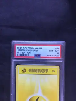 Pokemon Cards: Base Set 1st Edition Common: Lightning Energy 100/102 PSA 8 - Image 3