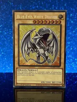 Yu-Gi-Oh Battle Of Legend - BLUE-EYES WHITE DRAGON BLMM-EN001 - Secret Rare - Image 1