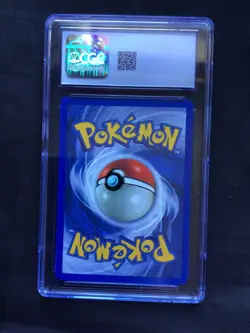 Pokemon Cards: Base Set Rare Holo: Zapdos 16/102 CGC 8 - Image 5
