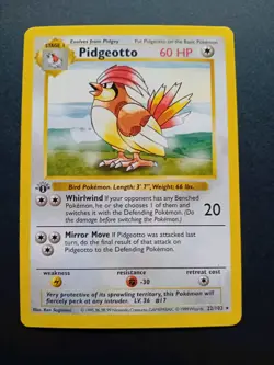 Pokemon Cards: Base Set 1st Edition Rare: Pidgeotto 22/102 - Image 1