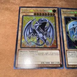 🔥 2x YUGIOH Blue-Eyes White Dragon MP22-EN266 BLMM-EN001 CHIBI ART SECRET RARE - Image 3