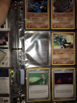Pokemon 2007 Lot Of 10/11 Training Cards - Image 4