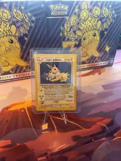 Pokemon TCG Light Jolteon Neo Destiny Card 48/105 Regular - Image 1