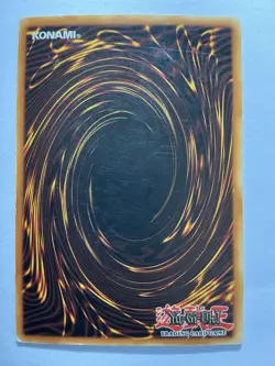 Yu-Gi-Oh! Blue-Eyes White Dragon - SDK-E001 - Unlimited - Lightly Played - Image 2