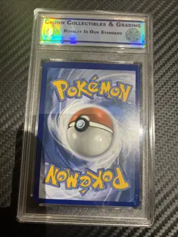 Pokemon TCG Indeedee v Shining Fates Holo Ultra Rare Card 039/072 Graded Gem 9.5 - Image 3