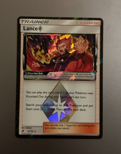 LANCE TRAINER SUPPORTER 61/70 PRISM STAR DRAGON RARE POKEMON CARD 2018 Holo - Image 1