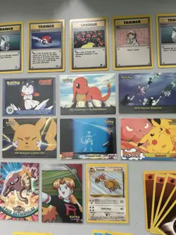 1995-2000 Topps Pokemon Cards Lot - Fossils, 2 Holos, & Energy Cards - Image 5