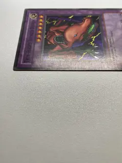 Yugioh Twin-Headed Thunder Dragon Unlimited Super Rare MRD-120 HP - Image 5