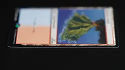 Volcanic Island Magic Card Magic 30th Anniversary Edition MTG - Image 4