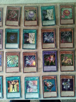Yu-Gi-Oh Mixed Super Rare 78 Cards Lot Lp/Nm/Mt - Image 2