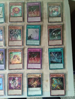 Yu-Gi-Oh Mixed Super Rare 78 Cards Lot Lp/Nm/Mt - Image 3