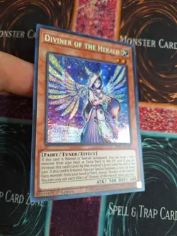 Yu-Gi-Oh! TCG Diviner of the Herald MP22-EN056 Prismatic Secret Rare 1st Ed NM - Image 2