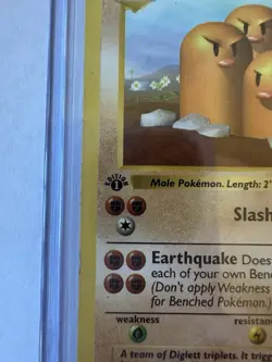 Pokemon Dugtrio 1999 1st Edition Shadowless Base Set Card 19/102 LP Condition - Image 2