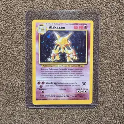 Pokemon TCG Alakazam Base Set Holo Card 1/102 (LP-M) - Image 1