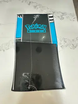 Pokemon TCG Black Bolt Elite Trainer Box ETB IN HAND - Image 3