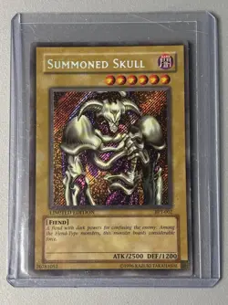 2003 Yu-Gi-Oh! Collector's Tin #BPT-002 Summoned Skull (Promo & Tin Only) - Image 2
