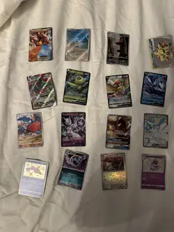 Lot Of 20 POKEMONTCG CARDS - Image 2