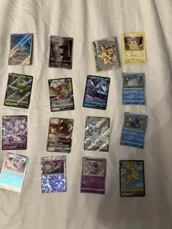 Lot Of 20 POKEMONTCG CARDS - Image 3