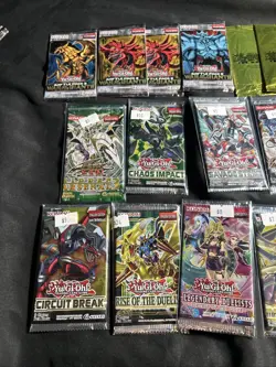 25 Yugioh Booster Packs Sealed (War Of The Giants, Rise Of The Duelist, Gold) - Image 2