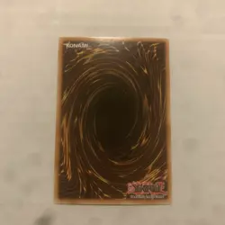 Yugioh Lyna The Light Charmer, Lustrous Prismatic Collectors Rare RA04-EN081 - Image 2