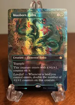 MTG Mossborn Hydra (Borderless) (Mana Foil) #399 NM Foundations FDN Magic - Image 1